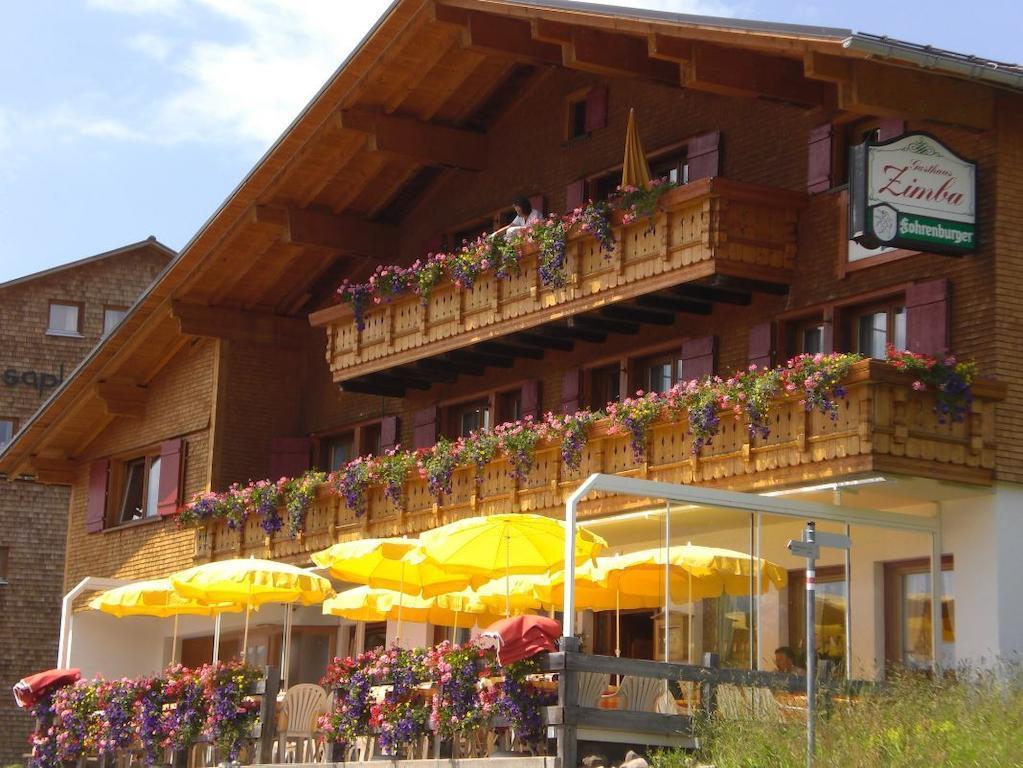 Hotel-Gasthof Zimba Damuels Esterno foto